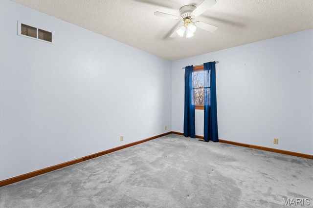 207 Irma Lane, Maryville, IL 62062