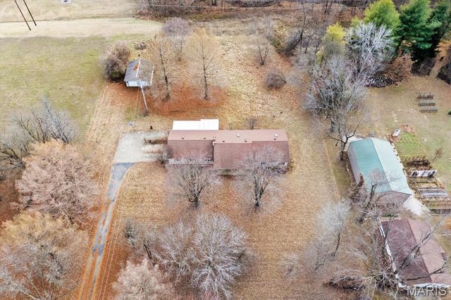 207 Irma Lane, Maryville, IL 62062