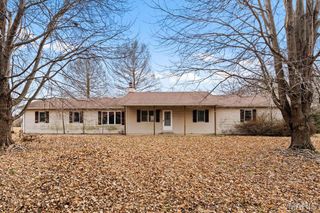 207 Irma Lane, Maryville, IL 62062