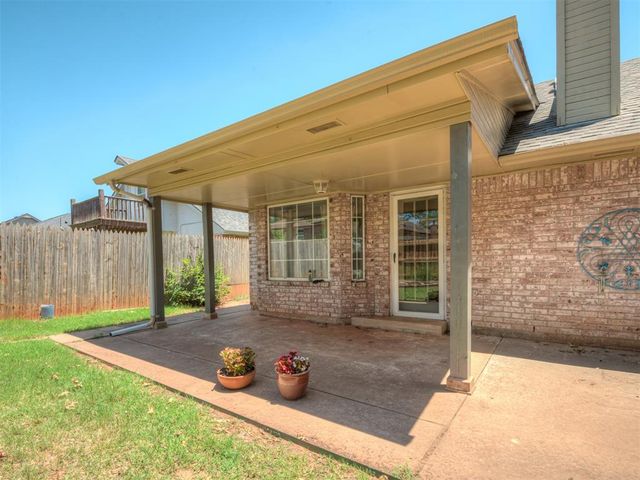 17505 Woodsorrel Road, Edmond, OK 73012