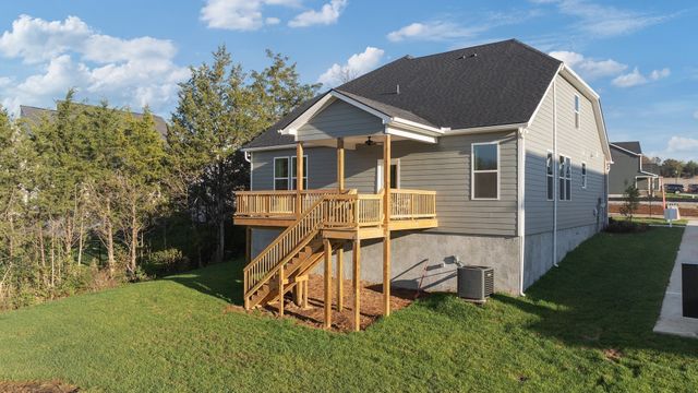 2437 Kemp Drive, Hermitage, TN 37076