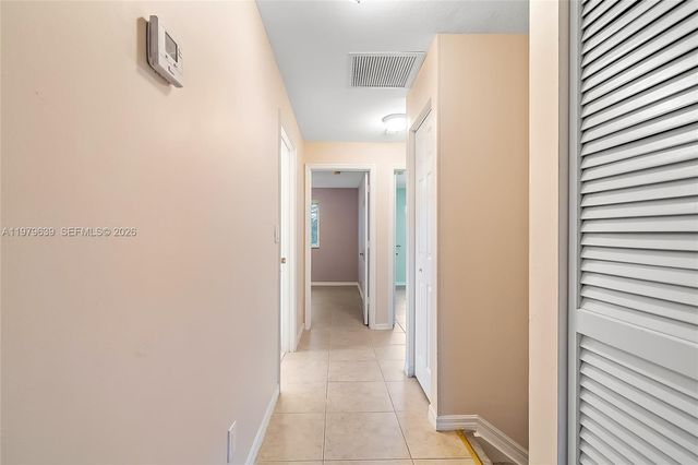 330 SW 2nd Ave 12, Hallandale Beach, FL 33009