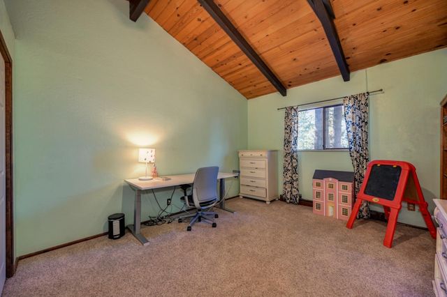 1961 Caprine Hill Trl, Pollock Pines, CA 95726