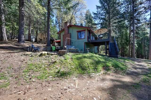 1961 Caprine Hill Trl, Pollock Pines, CA 95726