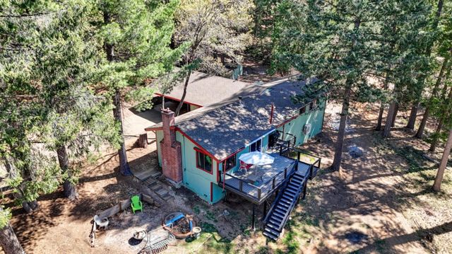1961 Caprine Hill Trl, Pollock Pines, CA 95726