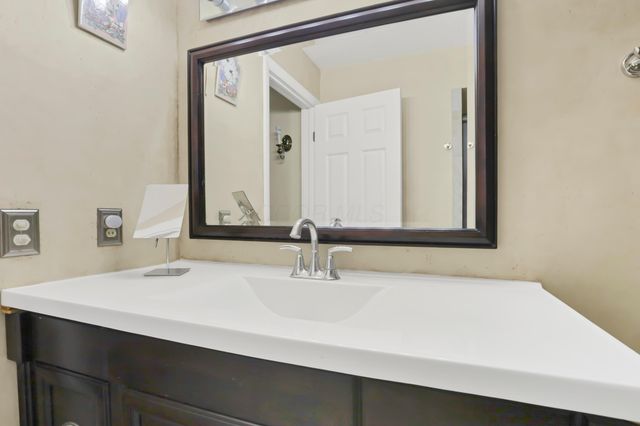 3783 Chevington Road, Columbus, OH 43220