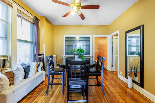 5215 W Van Buren Street, Chicago, IL 60644