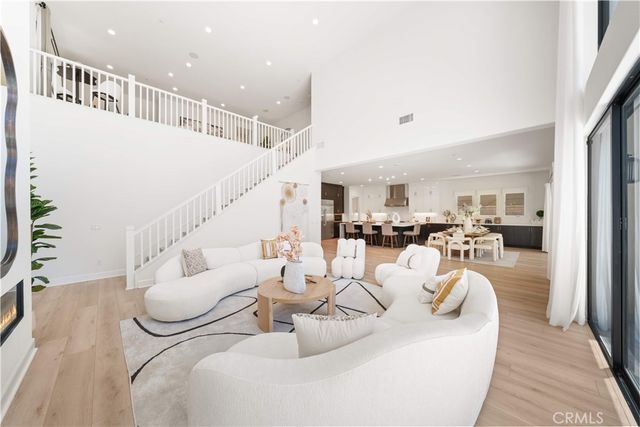 108 Coldwater, Irvine, CA 92602