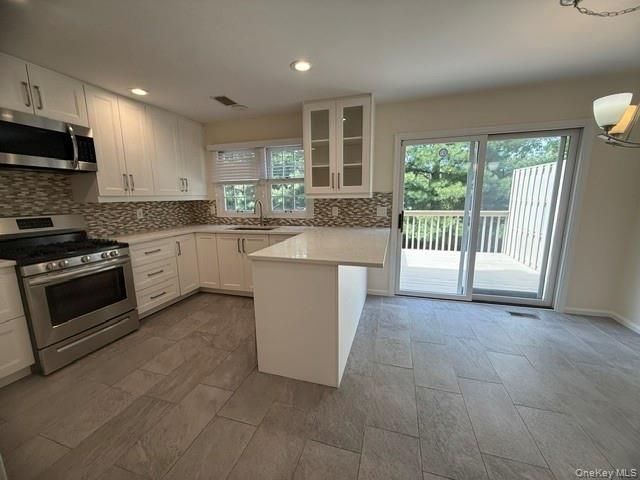 71 Orchard Street, Manhasset, NY 11030