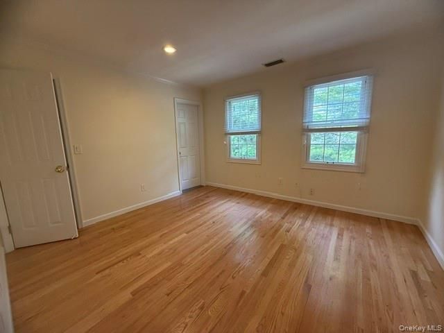 71 Orchard Street, Manhasset, NY 11030