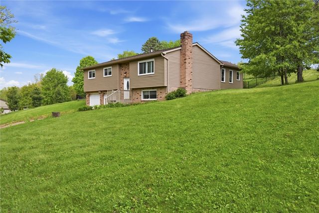 134 Stucky Rd, Forward Twp, PA 16053