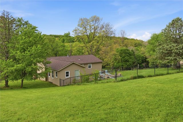 134 Stucky Rd, Forward Twp, PA 16053