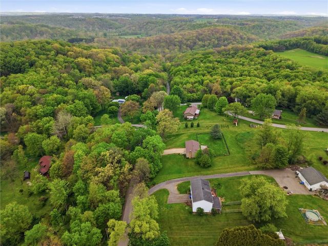 134 Stucky Rd, Forward Twp, PA 16053