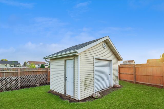 518 27th Street SE, Altoona, IA 50009