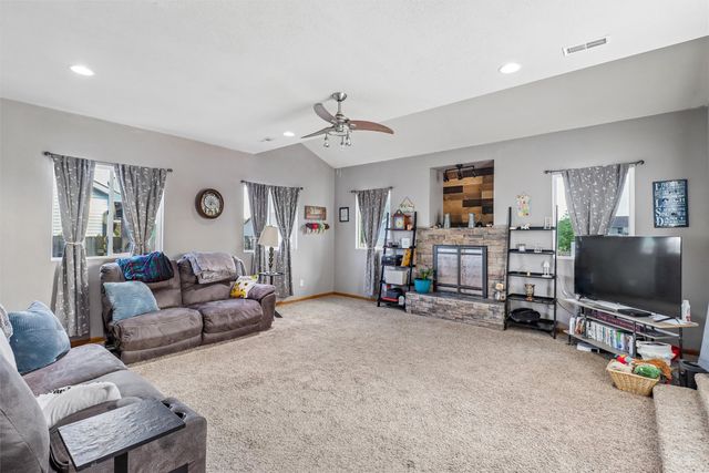 518 27th Street SE, Altoona, IA 50009