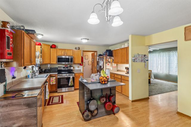 518 27th Street SE, Altoona, IA 50009