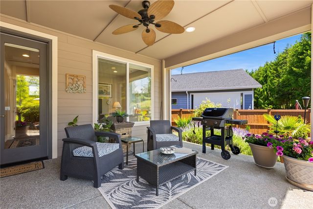 4982 Meriwood Drive NE, Lacey, WA 98516