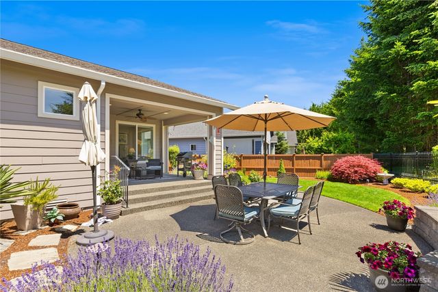 4982 Meriwood Drive NE, Lacey, WA 98516