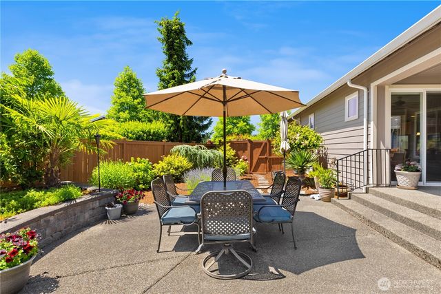 4982 Meriwood Drive NE, Lacey, WA 98516