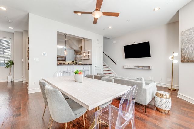 2100 N Fitzhugh Avenue O, Dallas, TX 75204