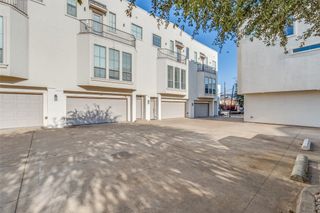 2100 N Fitzhugh Avenue O, Dallas, TX 75204