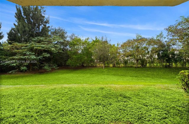 6976 SW 39th St G102, Davie, FL 33314