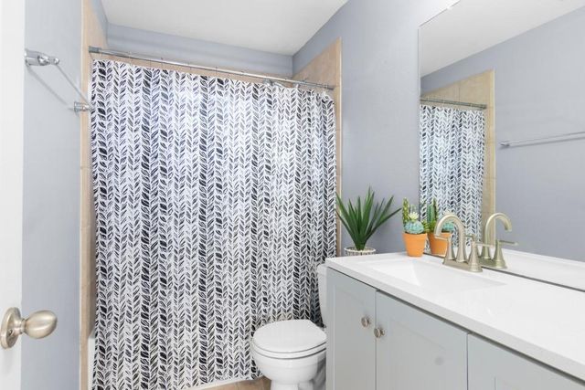 8327 Terra Valley Lane, Tomball, TX 77375