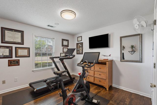 1400 RIVER BRANCH CV, Collierville, TN 38017