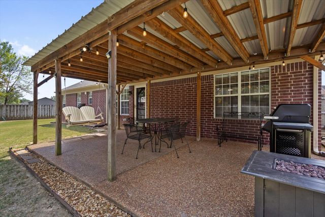 1400 RIVER BRANCH CV, Collierville, TN 38017