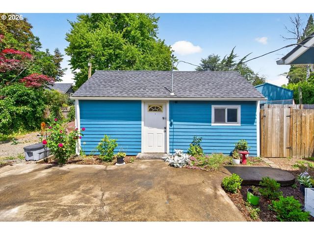 1915 16TH Ave, Forest Grove, OR 97116