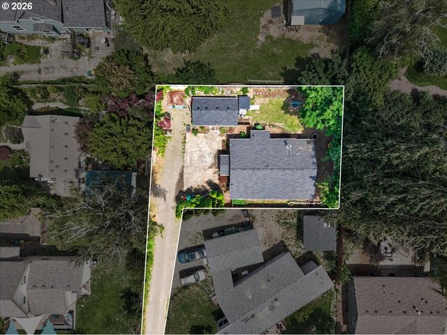 1915 16TH Ave, Forest Grove, OR 97116