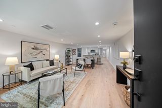 131 11 ST NE #1, Washington, DC 20002