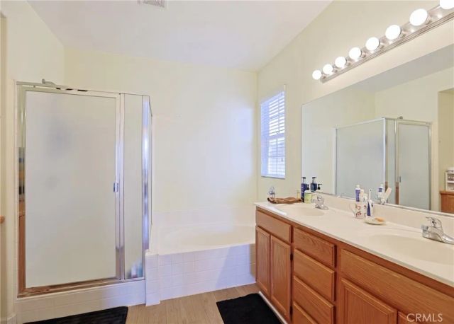16633 San Simeon Way, Fontana, CA 92336