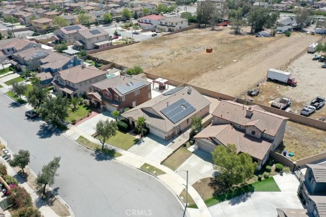 16633 San Simeon Way, Fontana, CA 92336