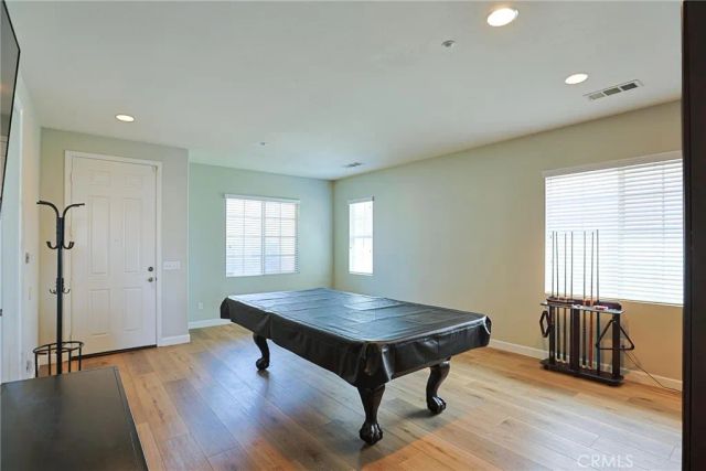 16633 San Simeon Way, Fontana, CA 92336