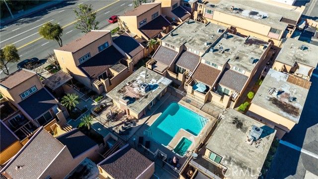 2700 Brea 13, Fullerton, CA 92835