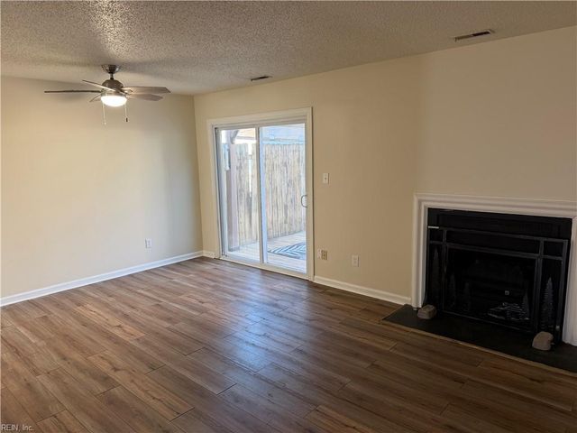 1159 Old Clubhouse RD, Virginia Beach, VA 23453