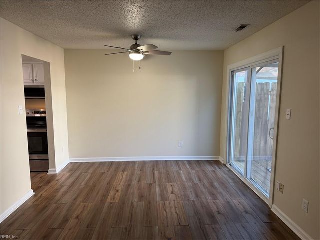 1159 Old Clubhouse RD, Virginia Beach, VA 23453