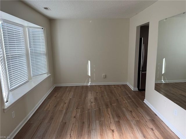 1159 Old Clubhouse RD, Virginia Beach, VA 23453