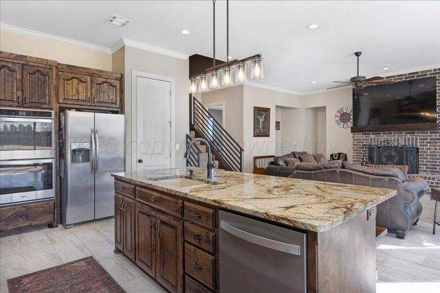 1000 Canyon Parkway, Canyon, TX 79015