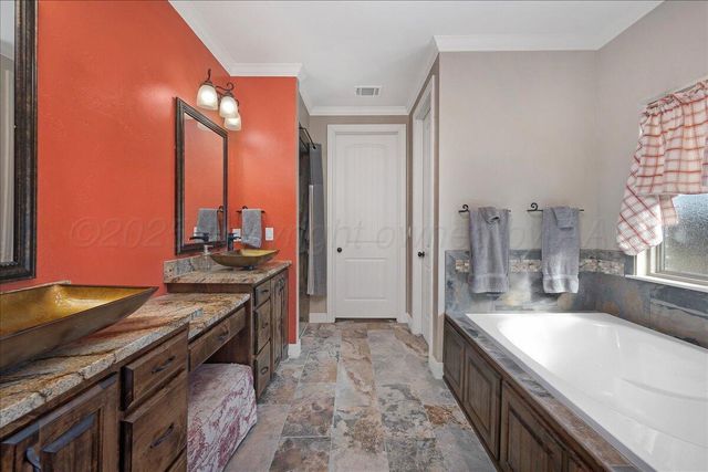 1000 Canyon Parkway, Canyon, TX 79015