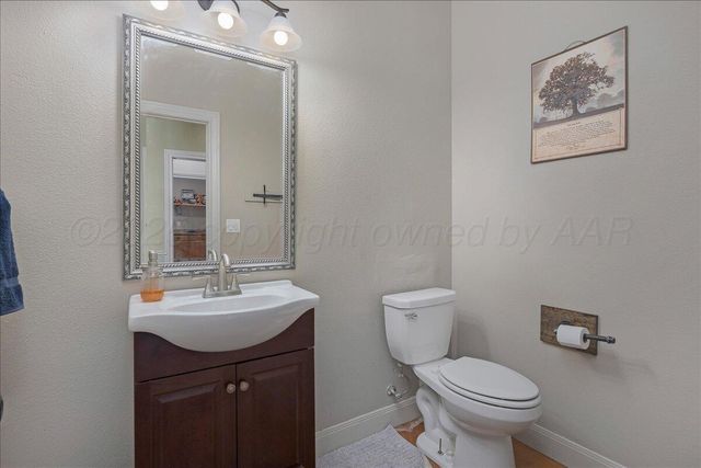 1000 Canyon Parkway, Canyon, TX 79015