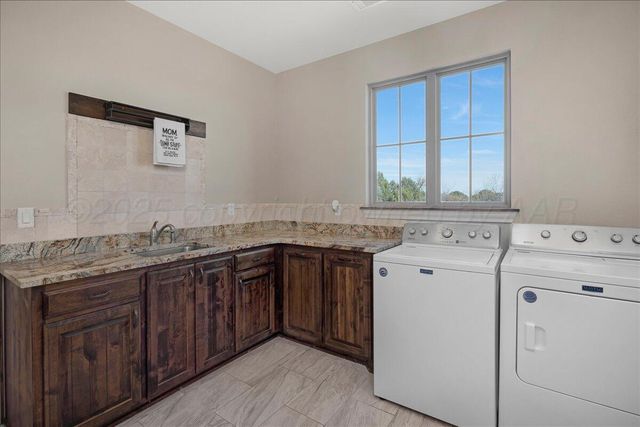 1000 Canyon Parkway, Canyon, TX 79015