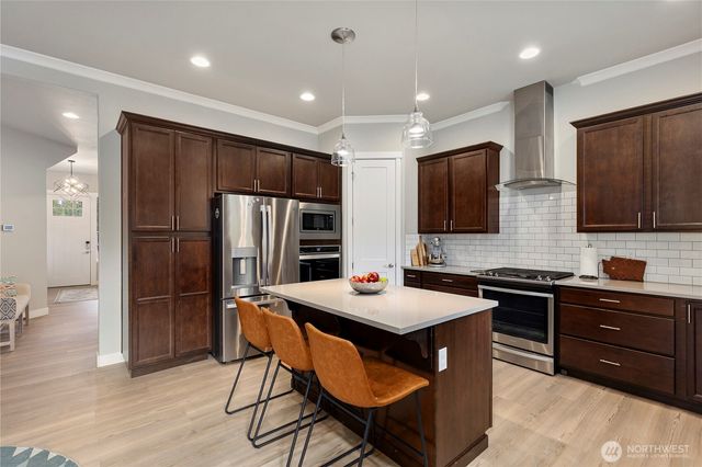 11215 Monarch Ridge Avenue NW, Silverdale, WA 98383