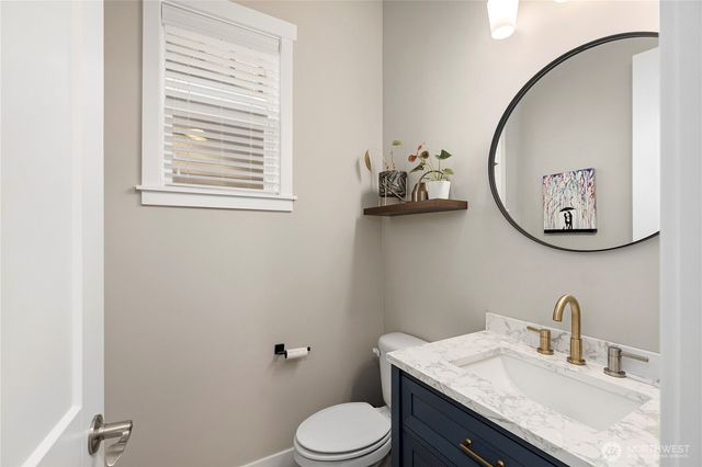 11215 Monarch Ridge Avenue NW, Silverdale, WA 98383
