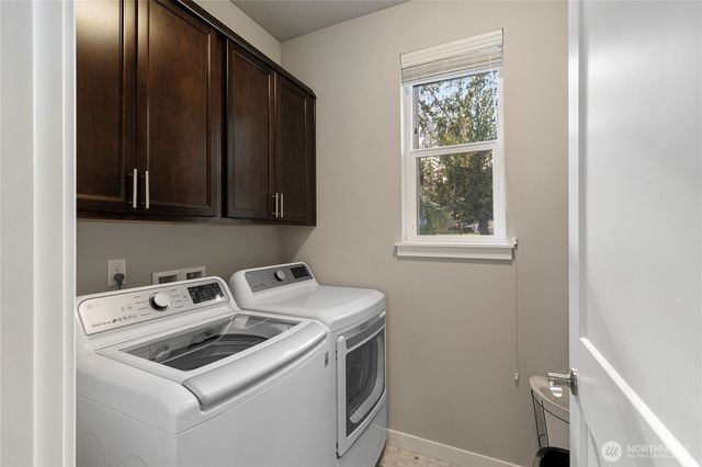 11215 Monarch Ridge Avenue NW, Silverdale, WA 98383