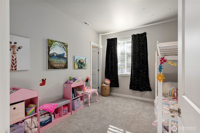 11215 Monarch Ridge Avenue NW, Silverdale, WA 98383