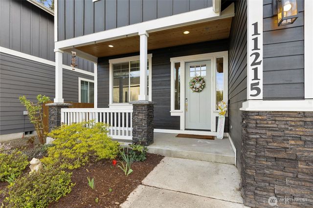 11215 Monarch Ridge Avenue NW, Silverdale, WA 98383