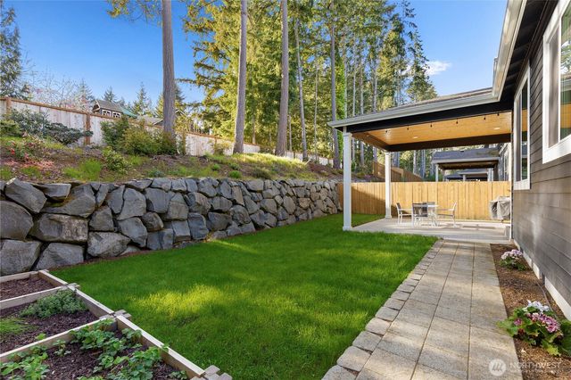 11215 Monarch Ridge Avenue NW, Silverdale, WA 98383