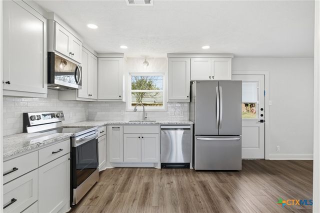 410 N Highway 95, Little River Academy, TX 76554